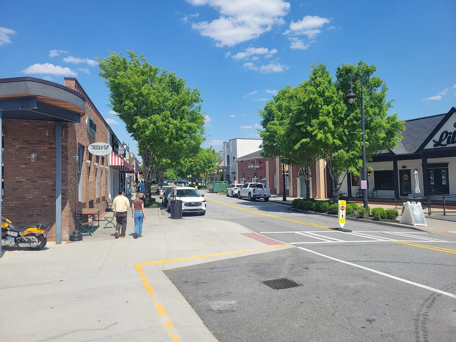 Main Street in downtown Duluth